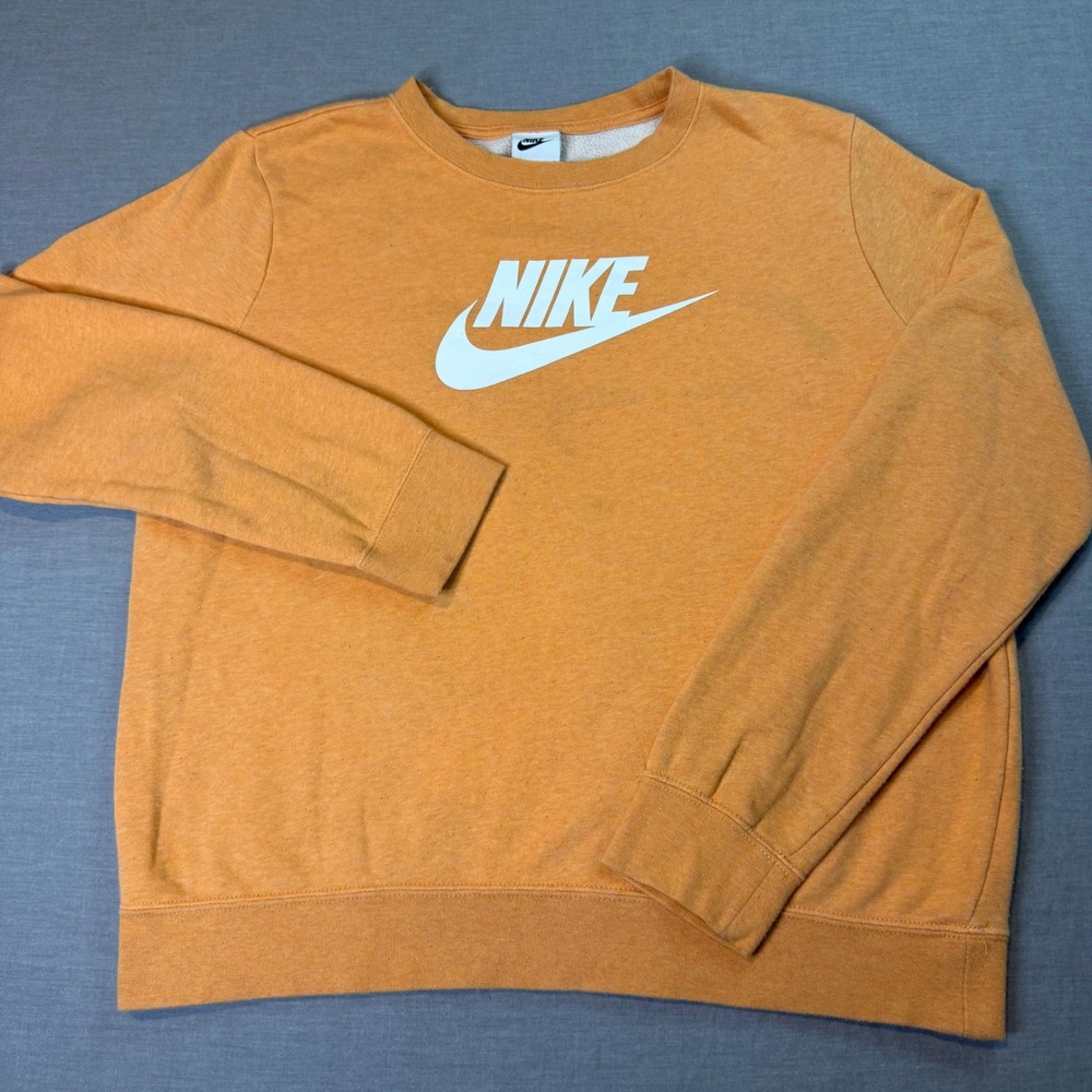 Nike Sweatshirt Mens Medium Orange Futura Logo Crewneck Fleece Pullover Center